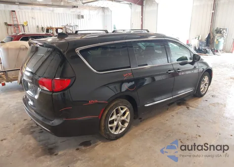 2018 Chrysler Pacifica Touring L Plus из США, поврежденный, VIN 2C4RC1EG2JR197741